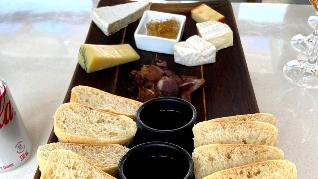 Cheese Platter vineyard Paserene